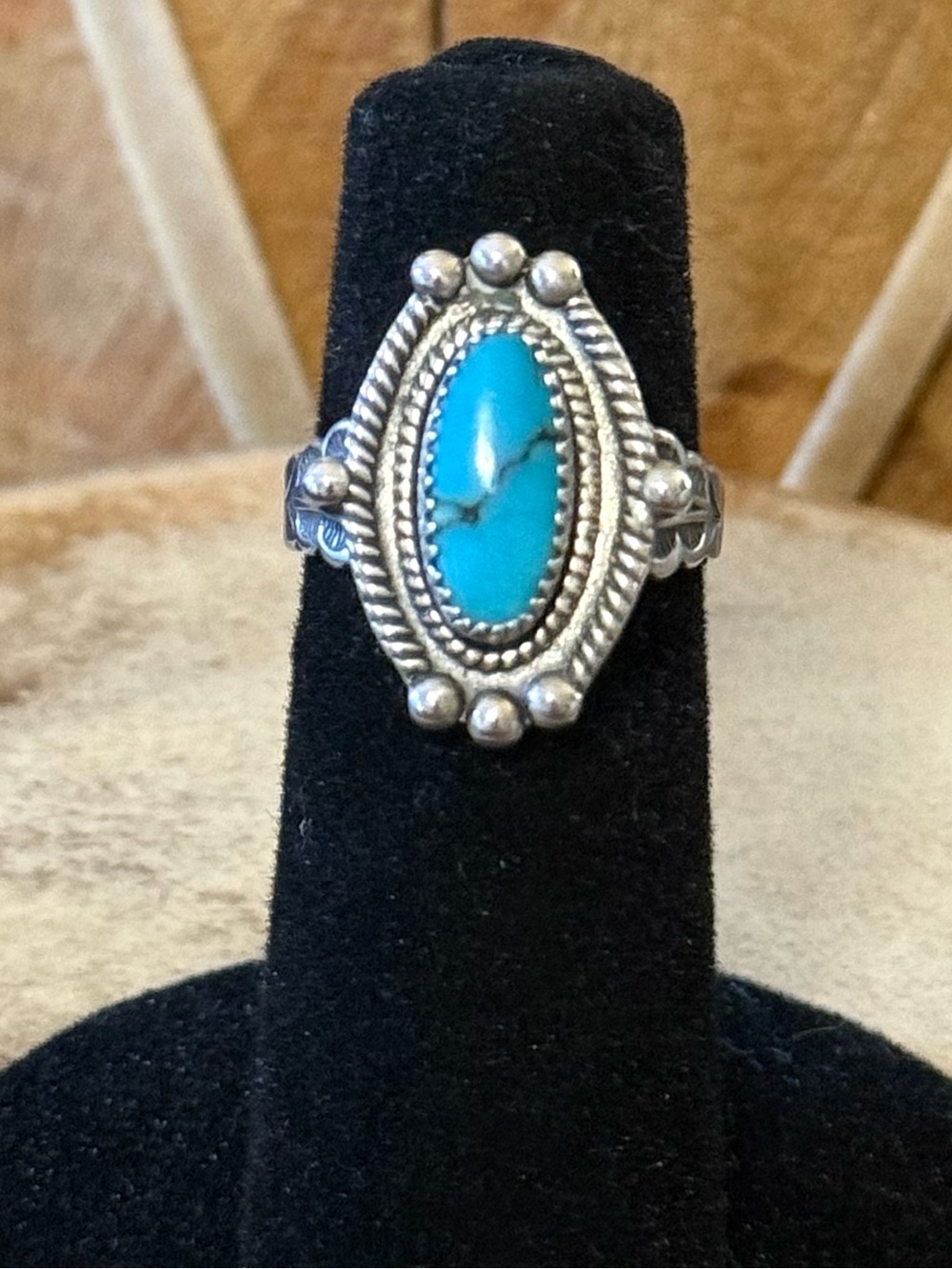 Native American Southwestern-style Sterling Silver Turquoise ring Size 7
